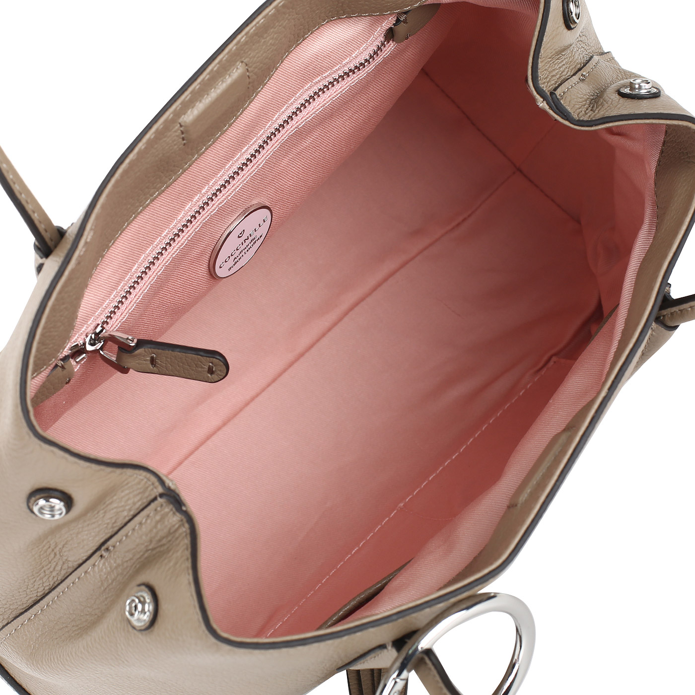 Сумка на кнопке Coccinelle Fidele