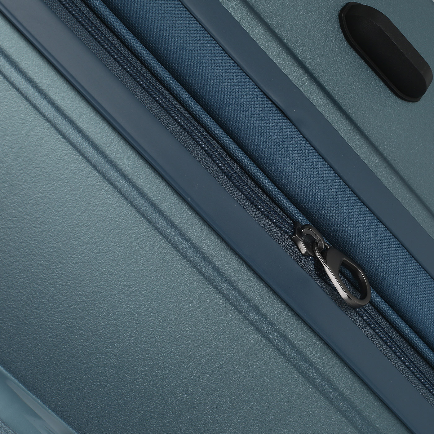 Чемодан большой L из полипропилена с кодовым замком Stevens Breeze