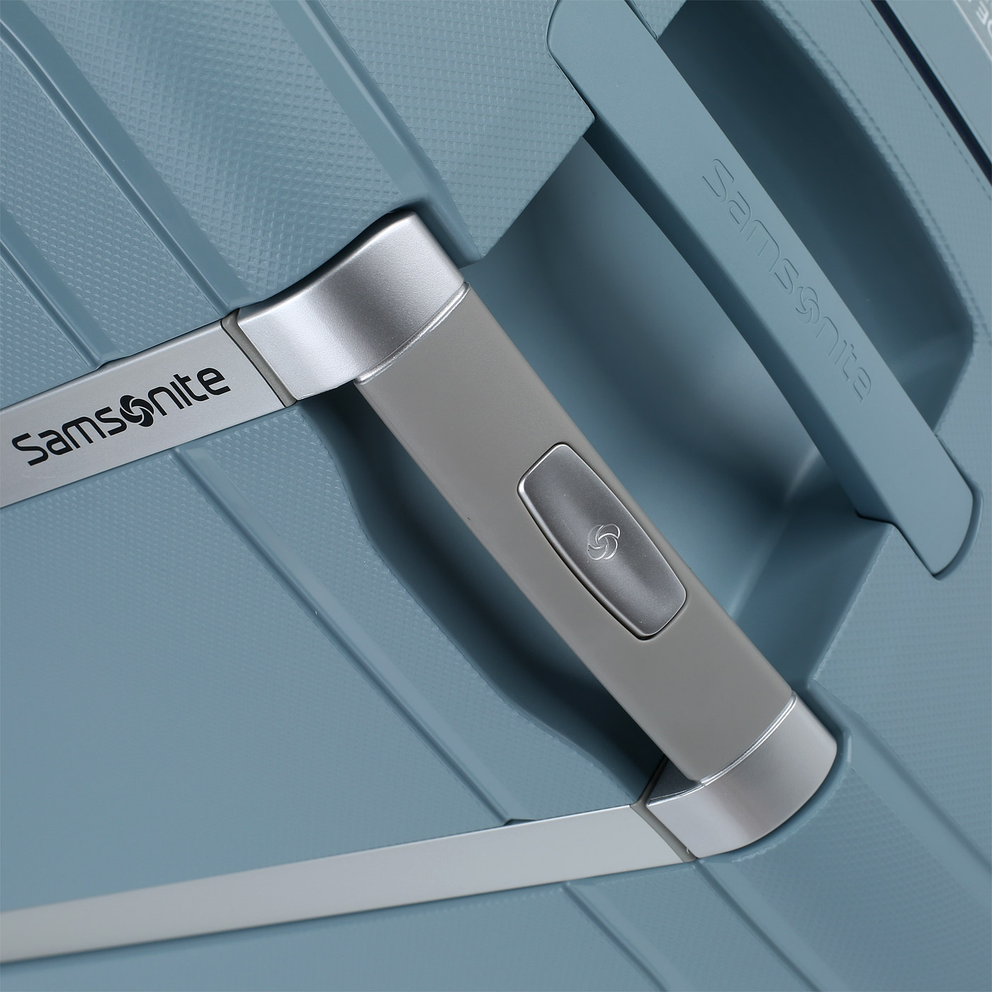 Чемодан большой L из полипропилена с кодовым замком Samsonite S’Cure