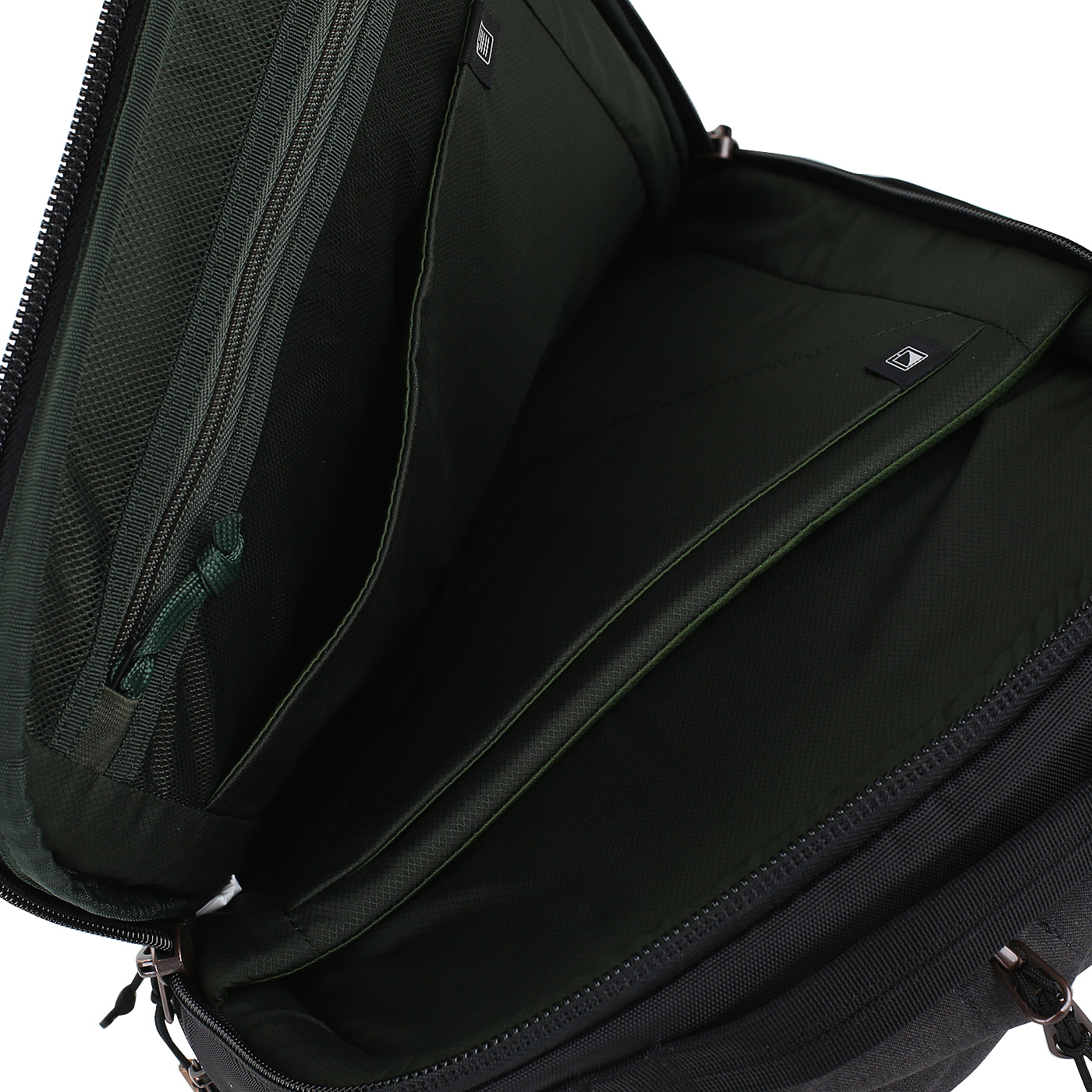 Рюкзак со съемным ремнем Thule Vea Backpack