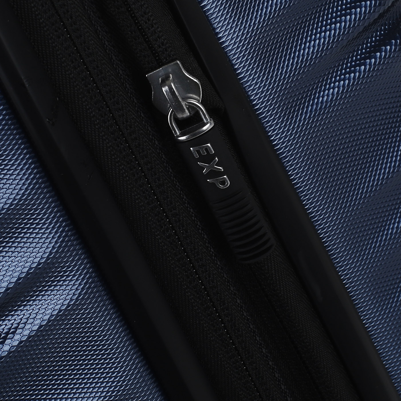 Чемодан маленький S из ABS-пластика с кодовым замком Ricardo Santa Cruz 7.0