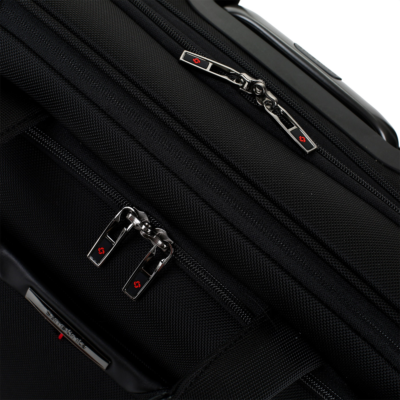 Бизнес-кейс на колесах Samsonite Pro-DLX 5