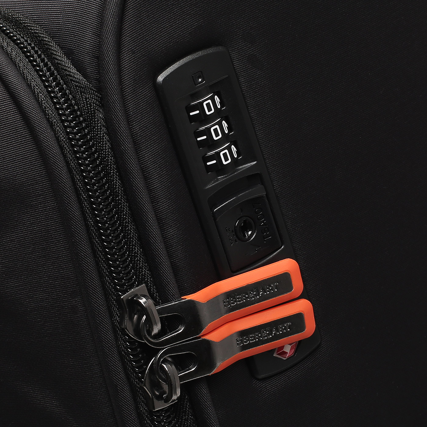 Чемодан большой L тканевый Eberhart Pure