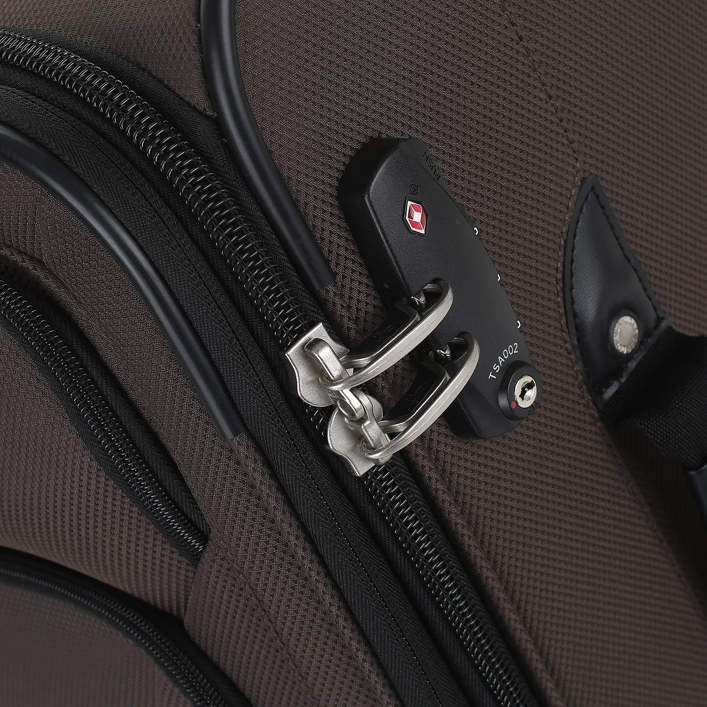 Чемодан маленький S тканевый с кодовым замком Ricardo Monterey 2.0