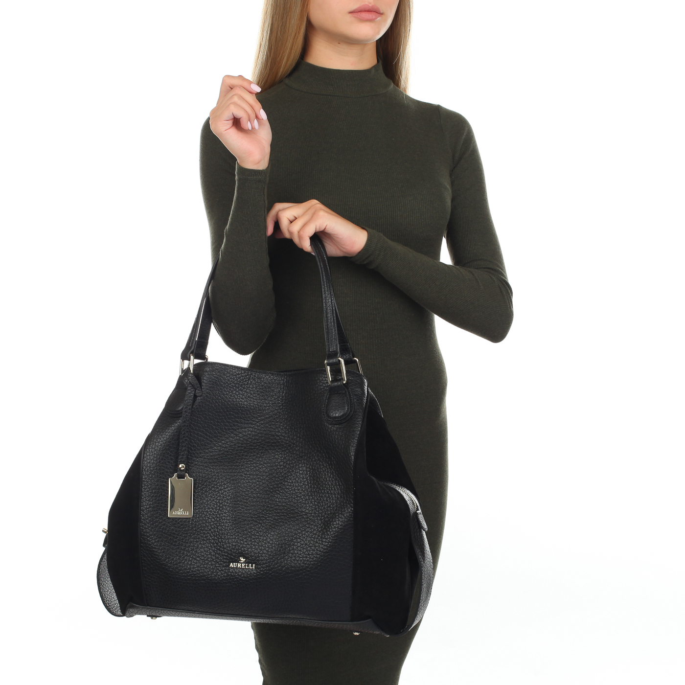 Черная сумка из мягкой кожи Aurelli 