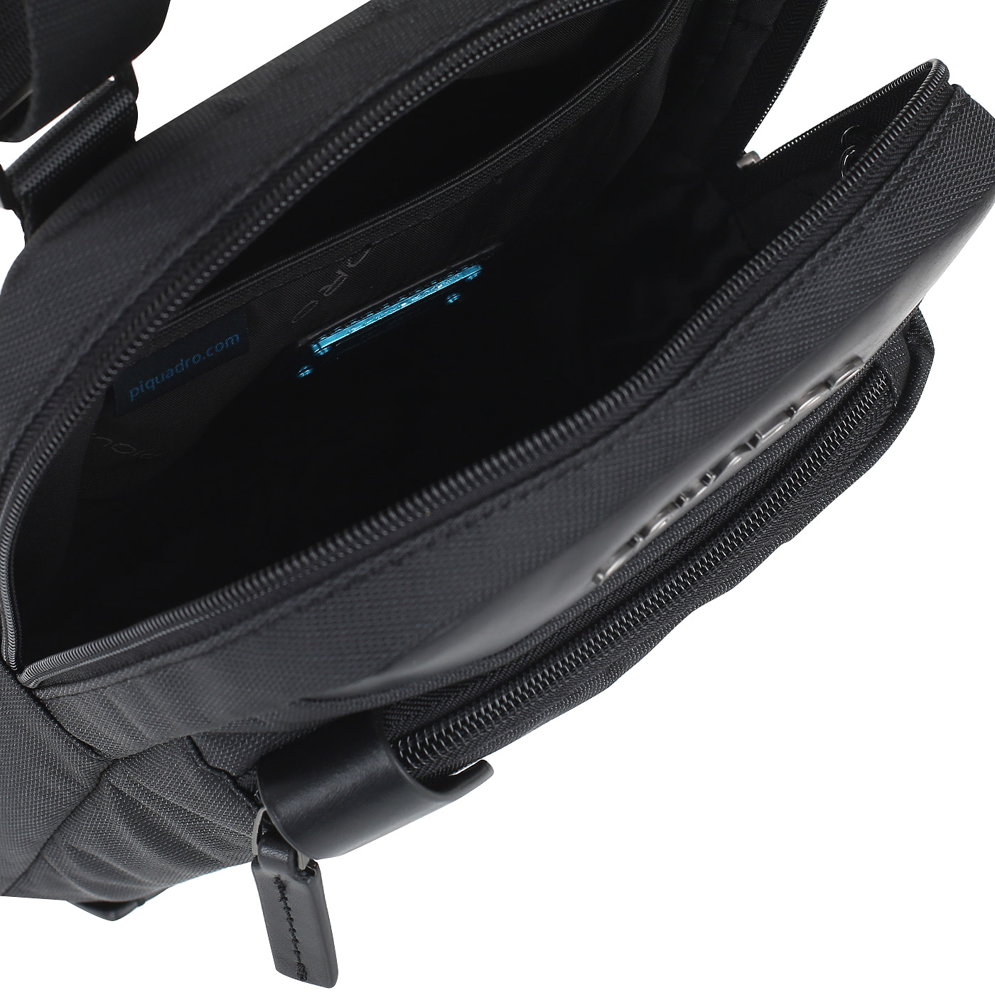 Черная сумка через плечо Piquadro Klout