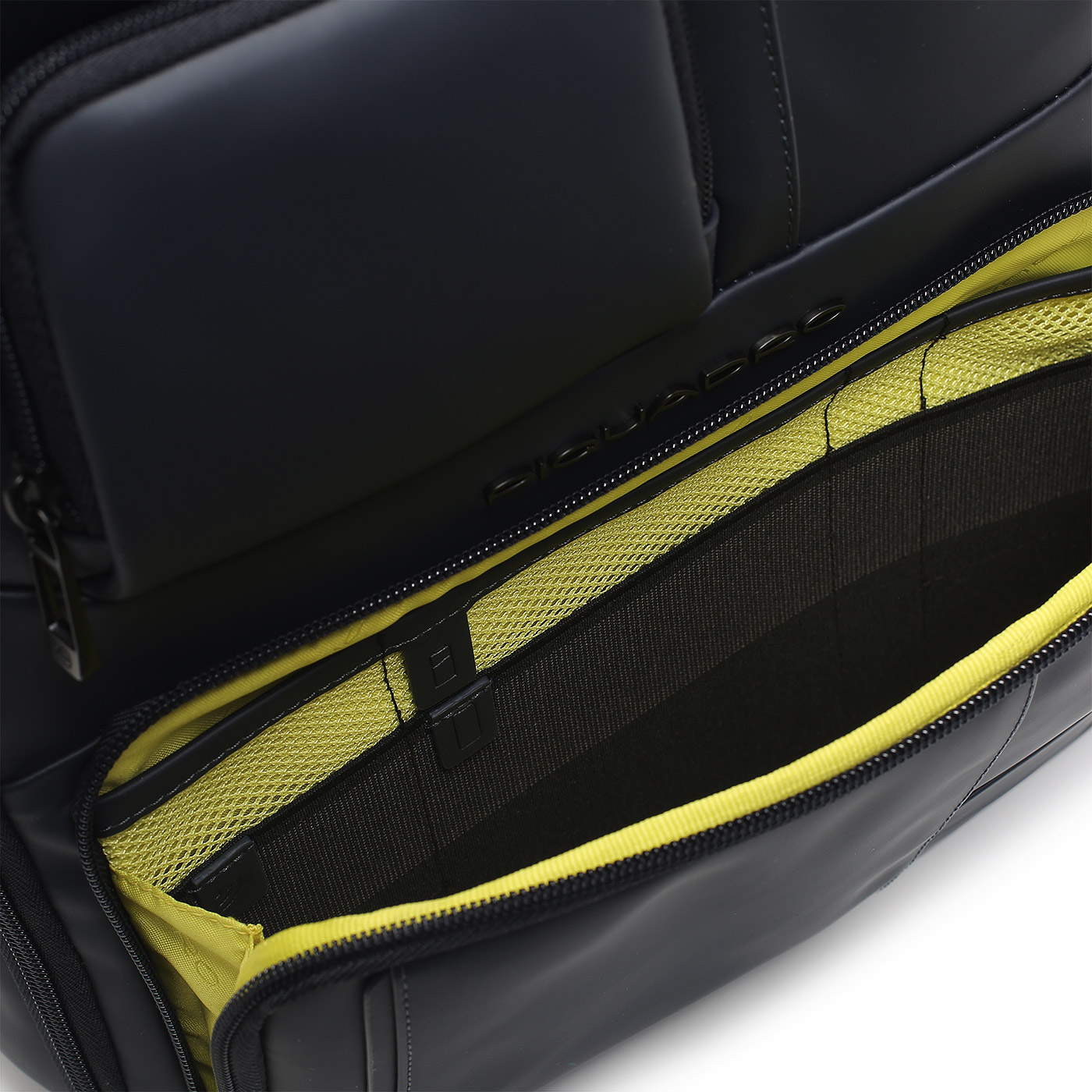 Городской рюкзак Piquadro Wollem