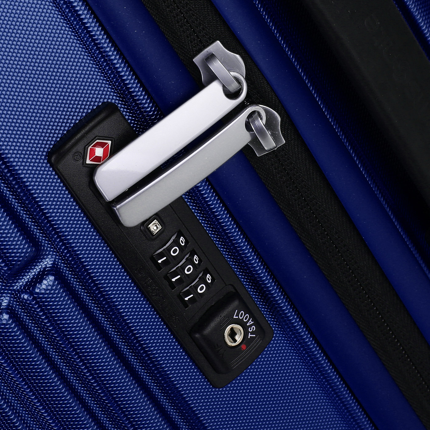 Чемодан средний M из поликарбоната с кодовым замком Samsonite Orfeo