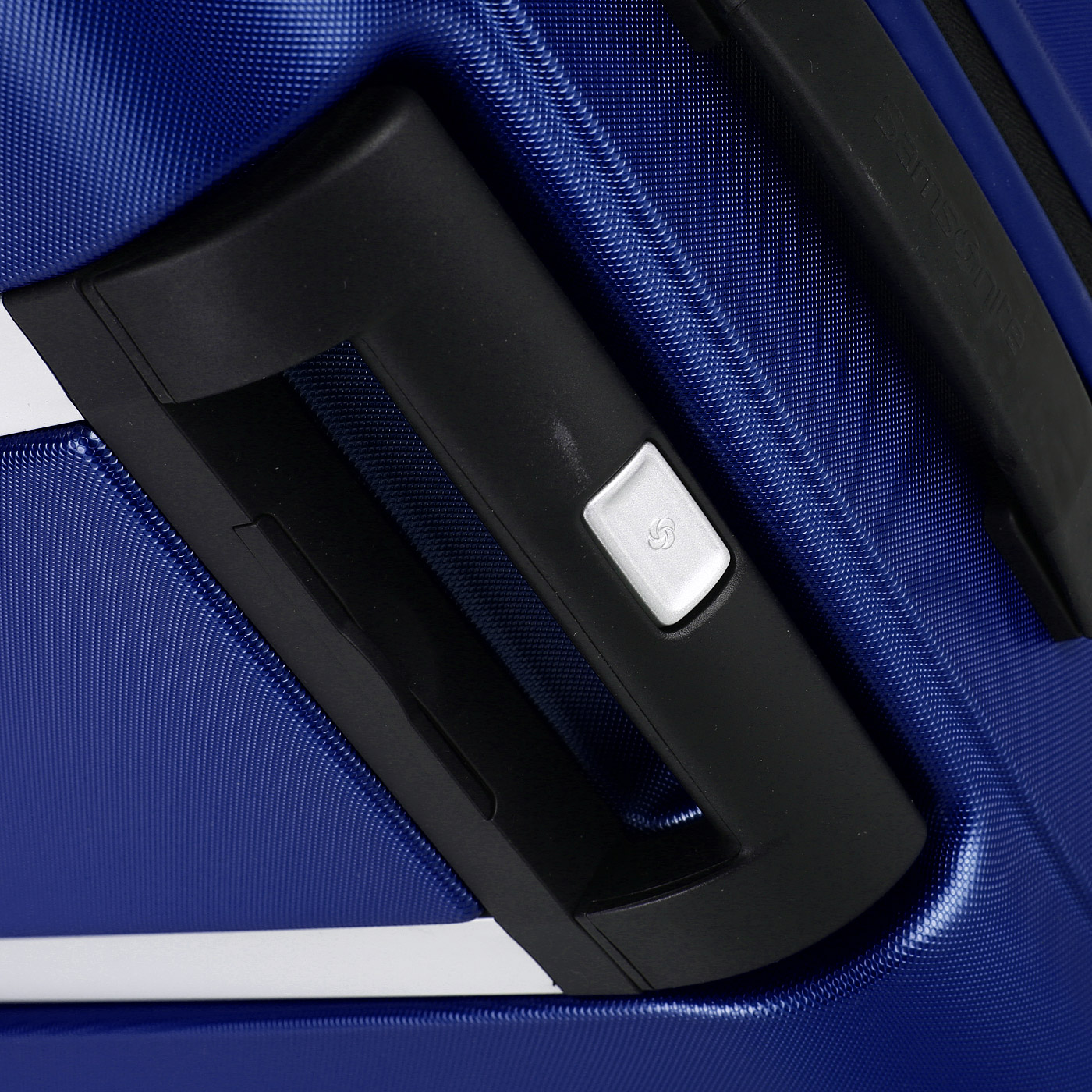 Чемодан средний M из поликарбоната с кодовым замком Samsonite Orfeo