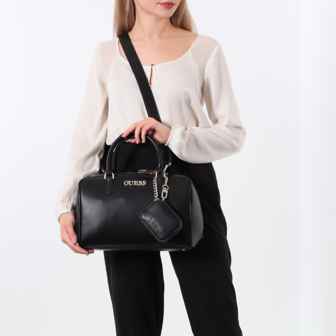 Сумка на молнии Guess Calista