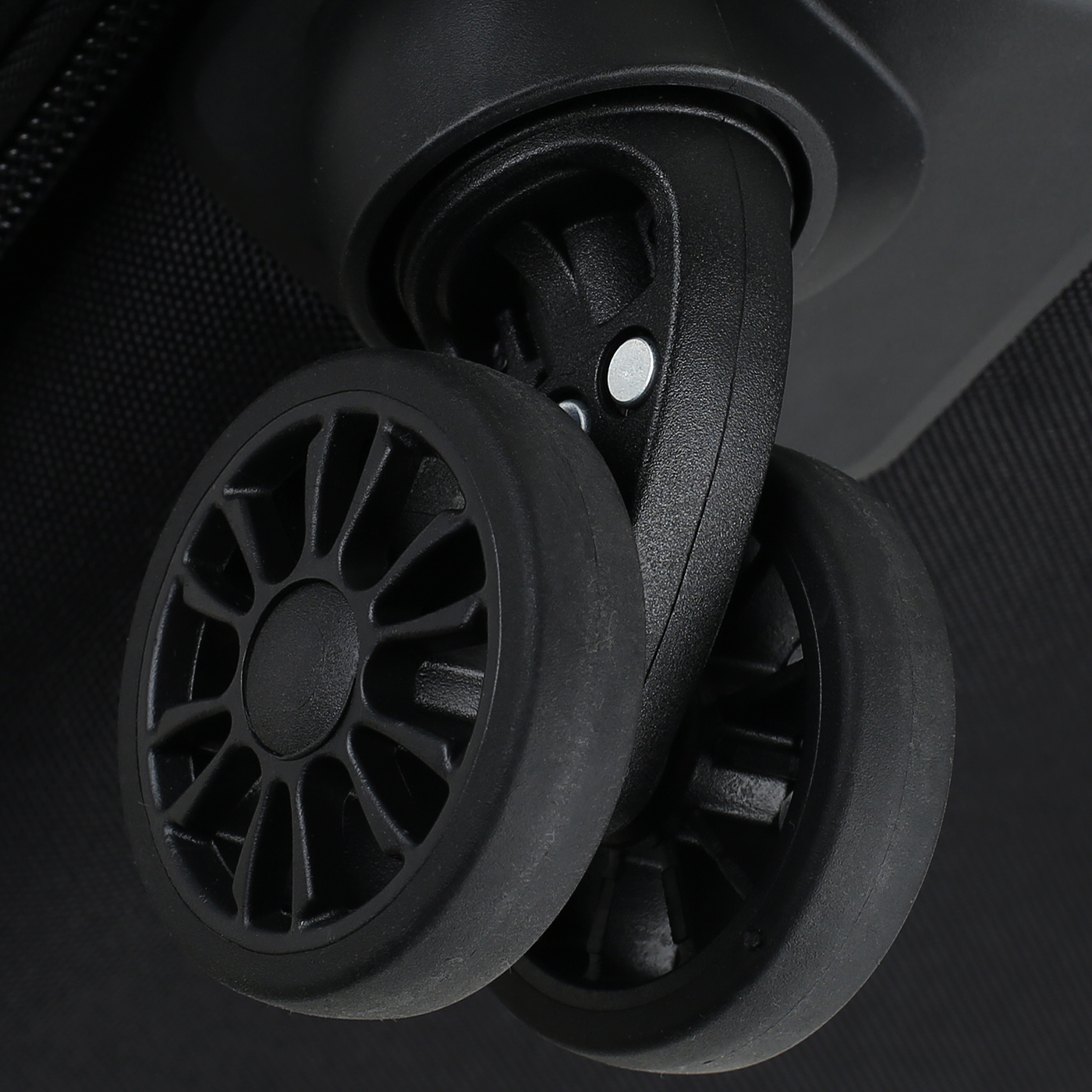 Чемодан маленький S тканевый Delsey Pin Up 6