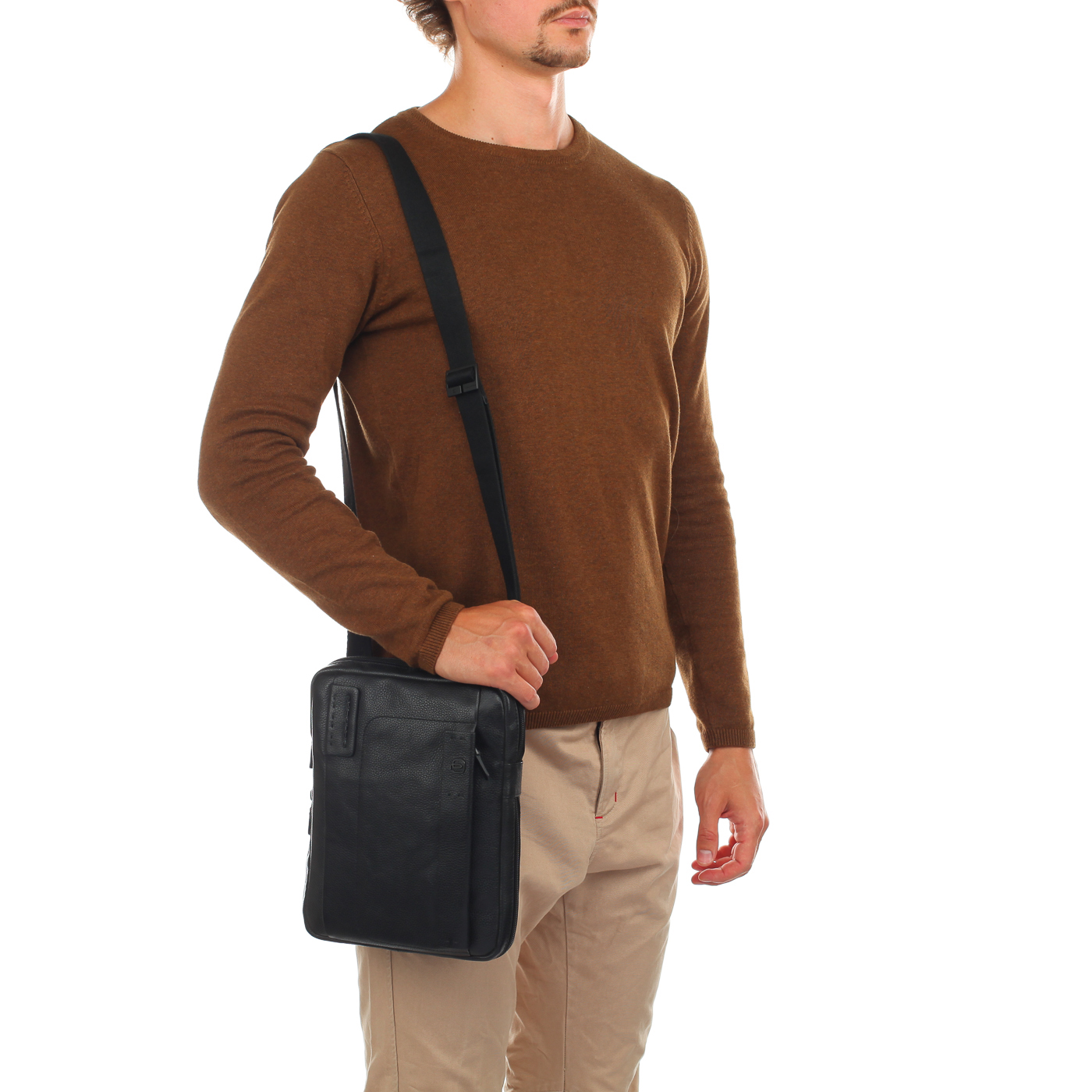 Сумка-планшет из кожи Piquadro Pulse Plus