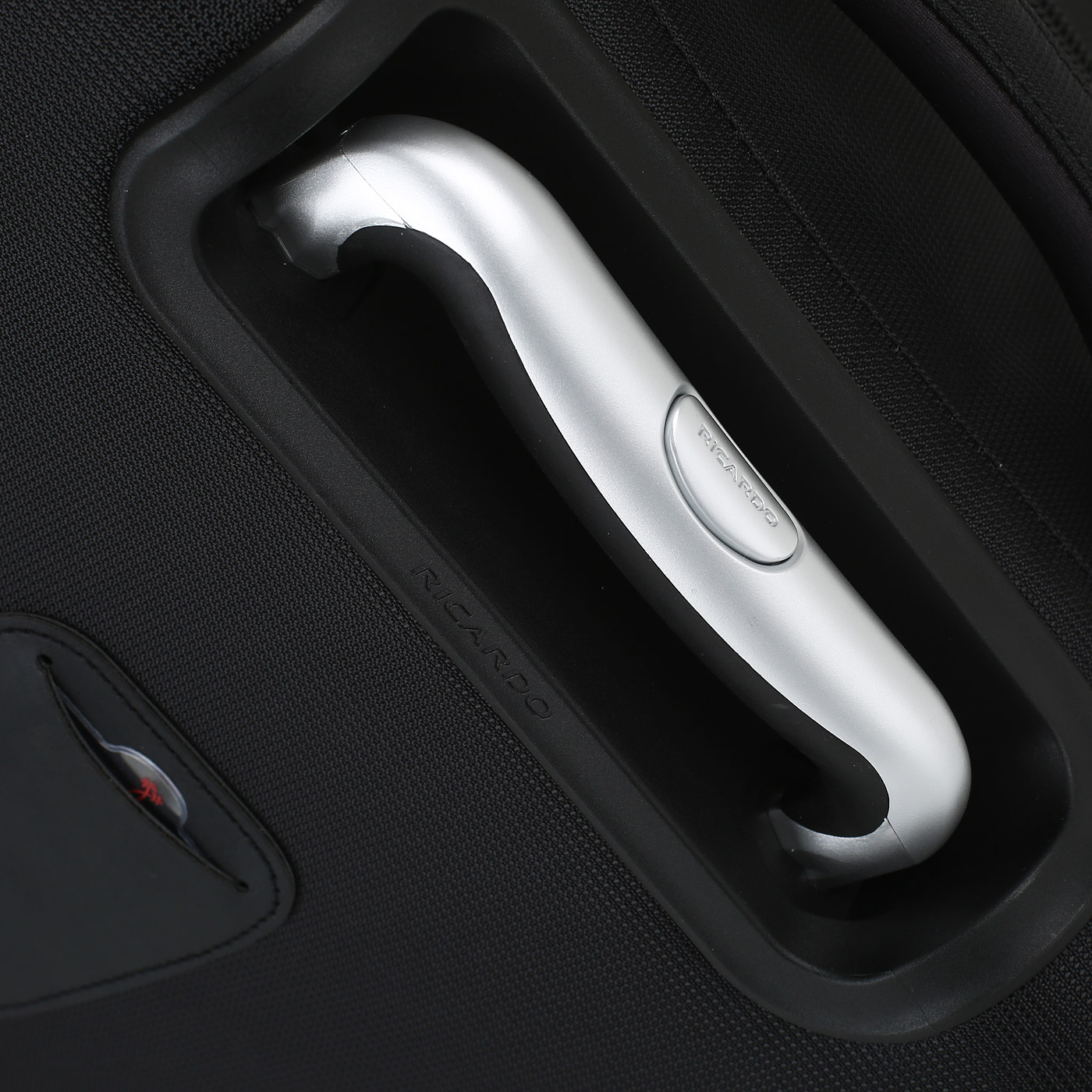 Чемодан большой L тканевый с кодовым замком Ricardo Seahaven