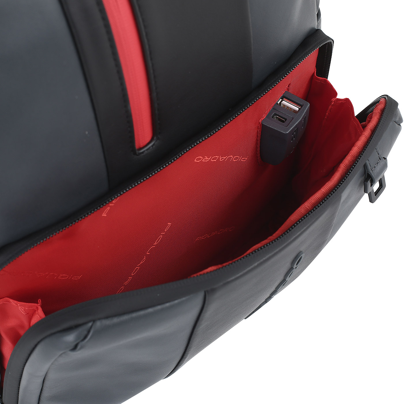 Рюкзак из натуральной кожи Piquadro Urban