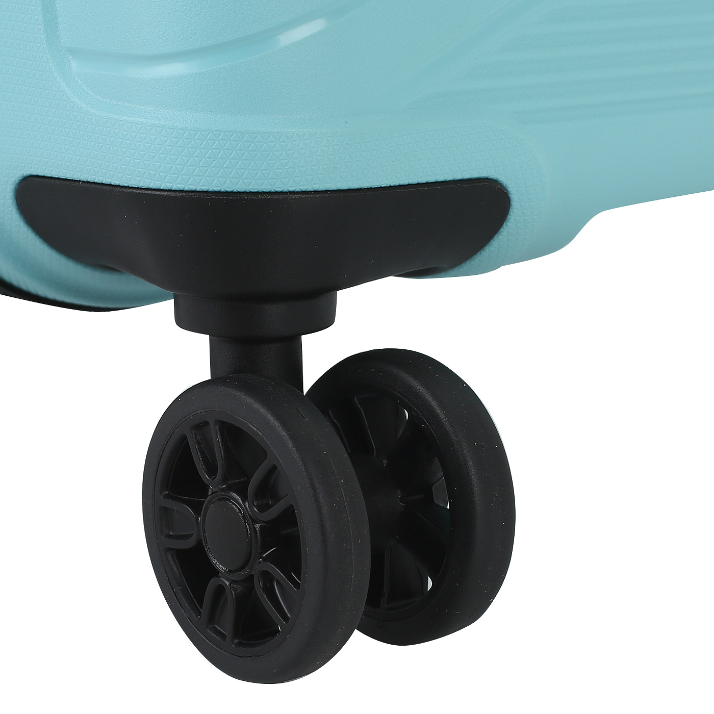 Чемодан для ручной клади из полипропилена с кодовым замком American Tourister Airconic