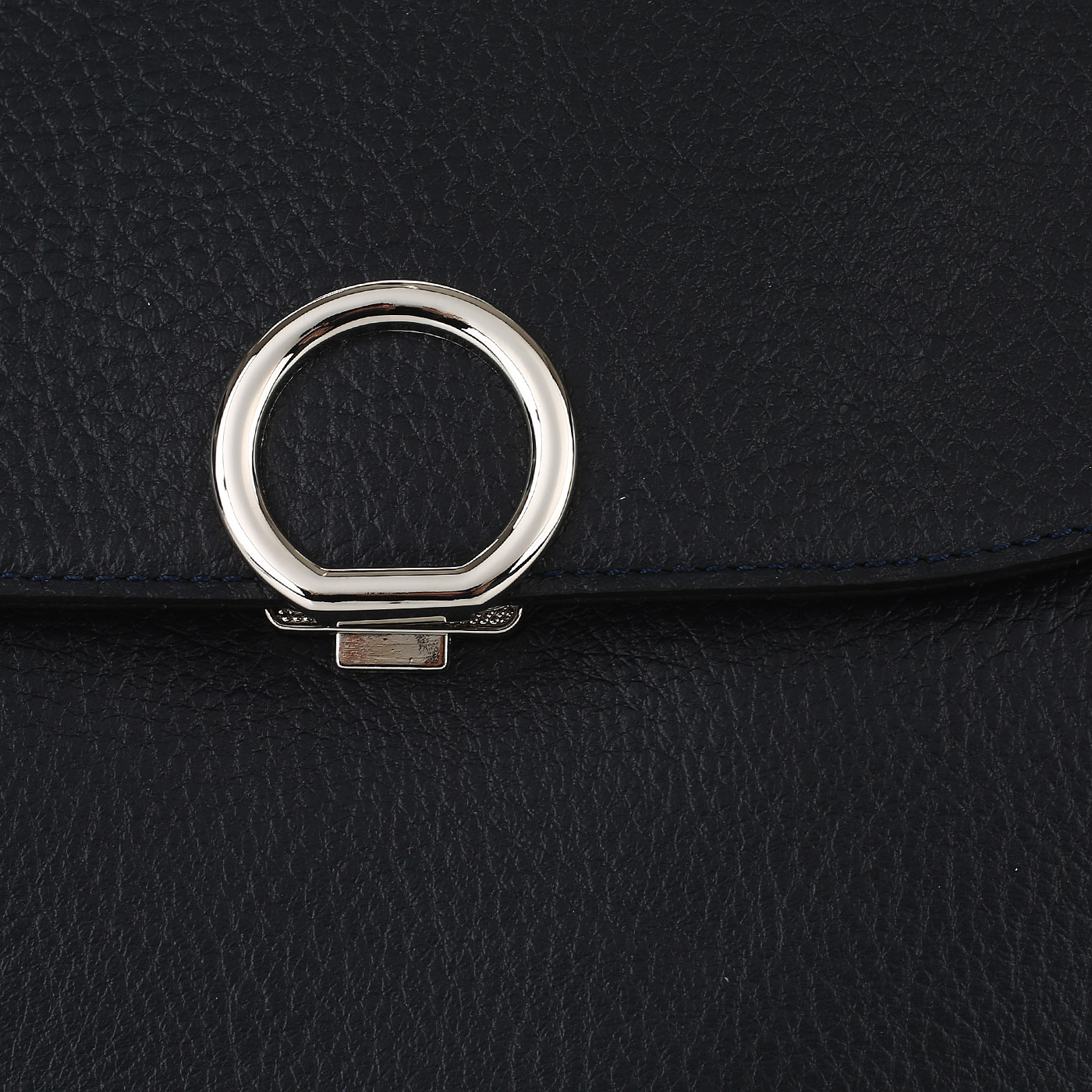 Сумка из зернистой кожи Chatte 