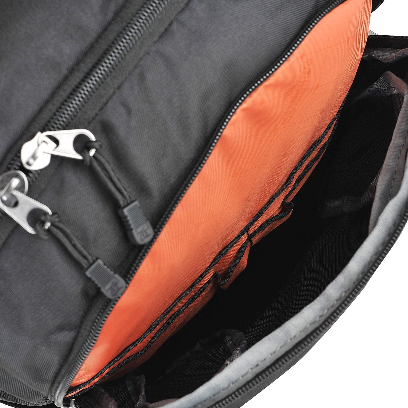 Рюкзак с отделом для ноутбука American Tourister Urban Groove