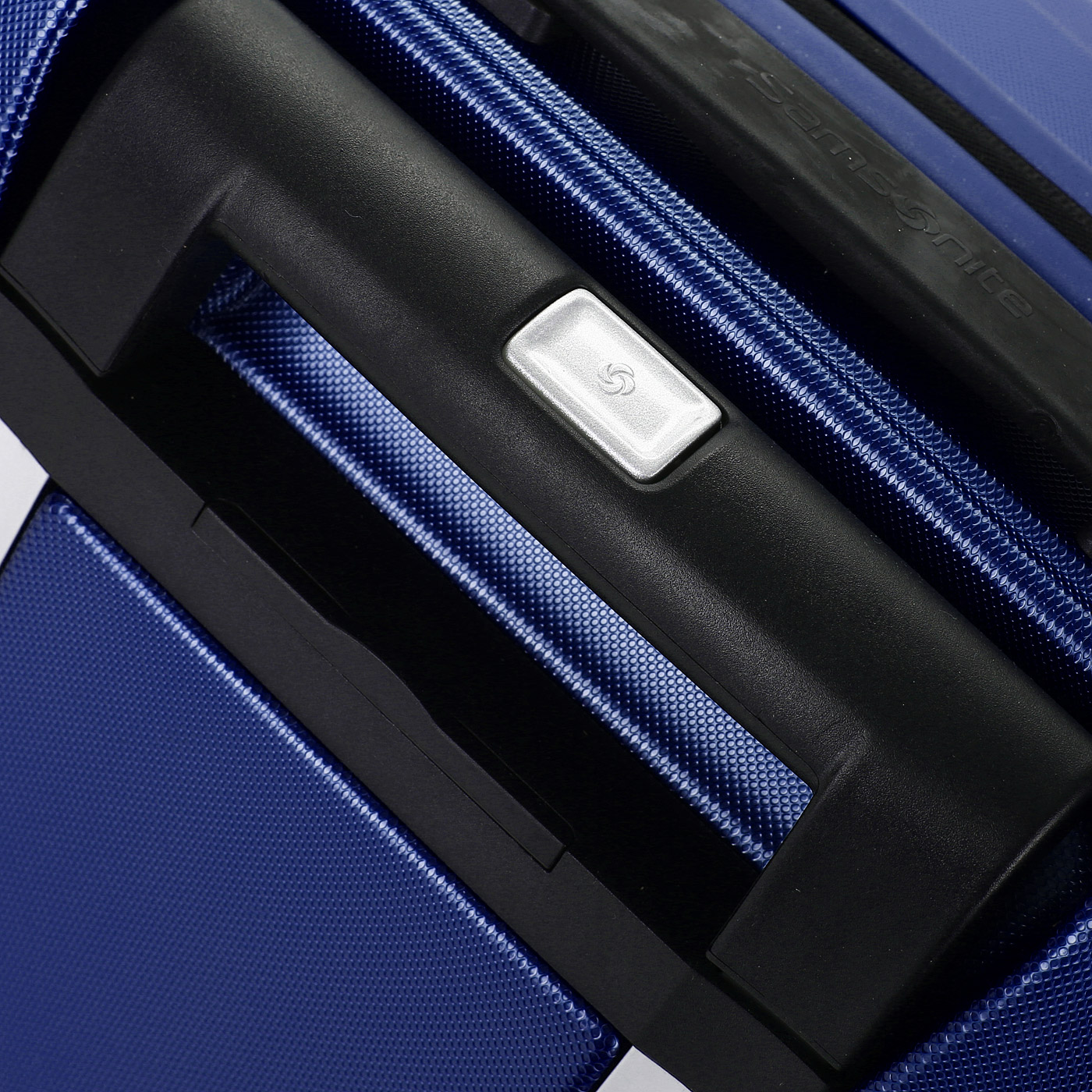 Чемодан для ручной клади из поликарбоната с кодовым замком Samsonite Orfeo