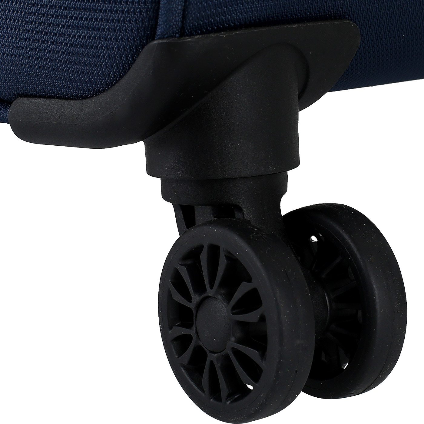 Чемодан большой L тканевый с кодовым замком American Tourister Oregon